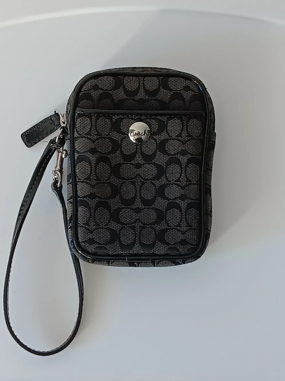 Vintage Coach Signature Canvas Leather Wristlet Phone Case Bag Black Silver